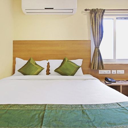 Itsy Hotels Jansi Residency Coimbatore Esterno foto